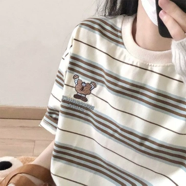 Áo Thun Ngắn Tay Cotton Nguyên Chất Sọc Thêu Preppy - Giá 264.924₫ Giảm Đặc Biệt