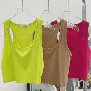 Áo Thun Nữ 3 Lỗ Cổ U Croptop Màu Sắc Cá Tính - Giá 70.432 VND Giảm còn 56.800 VND 2