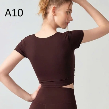 Áo Thun Nữ Cổ V Sẵn Mút Ngực Cotton Thấm Hút Mồ Hôi Co Giãn 4 Chiều - Giá 280k 4 Áo Thun Nữ Cổ V Sẵn Mút Ngực Cotton Thấm Hút Mồ Hôi Co Giãn 4 Chiều - Giá 280k 4