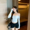 Áo thun nữ tay dài nút gợi cảm - Sang trọng, phù hợp hàng ngày, giá chỉ 180.468 VND 2