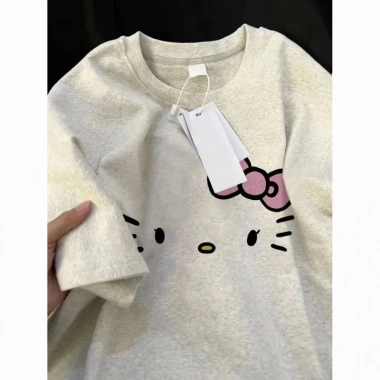 Áo Thun Phông Form Rộng 100% Cotton Cỡ Lớn Nữ - In Hình, Giá 69.000₫ 4 Áo Thun Phông Form Rộng 100% Cotton Cỡ Lớn Nữ - In Hình, Giá 69.000₫ 4