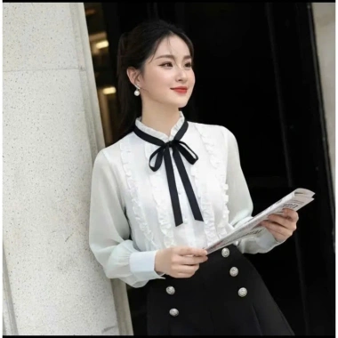Áo thun sơ mi nữ lụa trắng dài tay cổ tròn phối ren siêu xinh - Giá ưu đãi 145k, phong cách thanh lịch