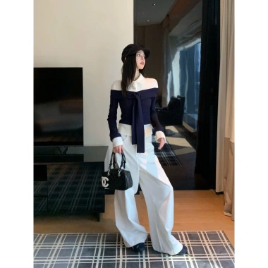 Áo thun tăm nữ dài tay Hottrend, cổ sơ mi ôm thanh lịch - 179.000đ Zalynn SM54 6 Áo thun tăm nữ dài tay Hottrend, cổ sơ mi ôm thanh lịch - 179.000đ Zalynn SM54 6