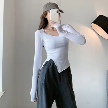 Áo Thun Tăm Viền Sóng Dài Tay Dáng Ôm Xẻ Tà Phong Cách Hàn Quốc, Giá Chỉ 82.800₫
