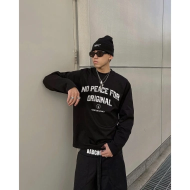 Áo Thun Tay Dài Unisex No Peace Longsleeve LUNACY Cotton Form Rộng Nam Nữ - Giá ưu đãi 264.000₫ 5 Áo Thun Tay Dài Unisex No Peace Longsleeve LUNACY Cotton Form Rộng Nam Nữ - Giá ưu đãi 264.000₫ 5