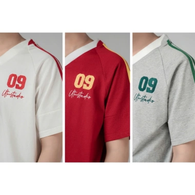 Áo Thun Thêu 09 Cổ Tim 2 Sọc Line Unisex Cotton UTEESTUDIO Giá 174k 4 Áo Thun Thêu 09 Cổ Tim 2 Sọc Line Unisex Cotton UTEESTUDIO Giá 174k 4