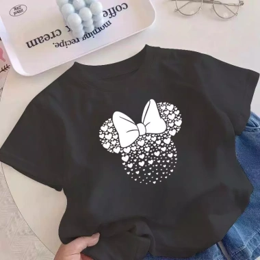 Áo Thun Tròn Cổ Dáng Thiết Kế Ngắn Xu hướng Giáng sinh - Giá 143.332 VND giảm 40% 4 Áo Thun Tròn Cổ Dáng Thiết Kế Ngắn Xu hướng Giáng sinh - Giá 143.332 VND giảm 40% 4