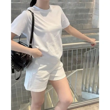 Áo Thun Trơn Cổ Tròn Tay Ngắn Teenie - Ảnh Tự Chụp, Giá Ưu Đãi 230.000 VNĐ 10