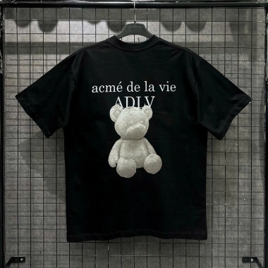 Áo thun unisex oversize ADLV Hàn Quốc - Giá 590.000 VND (giảm từ 725.700 VND)