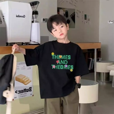Áo trẻ em lửng hàn cotton in chữ, rộng thoải mái, dễ phối - Giá chỉ 143.332 VND