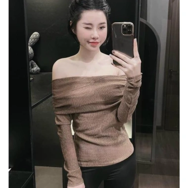 Áo trễ vai ngang xốp nhũ hở kiểu mới - Siêu nhẹ, sexy, giảm giá 96.600đ (Giá gốc 122.682đ)