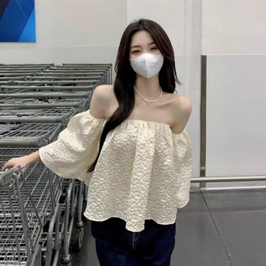 Áo trễ vai nữ form rộng hack dáng bồng xoè tiểu thư QCCC babydoll hottrend Hàn Quốc NGOMINH SP111 giá 149k