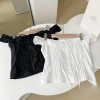 Áo Trễ Vai Ren Bèo Buộc Nơ Tay Ngắn Xếp Li - Thanh Lịch, Dễ Phối Đồ, Giá 155.000 VND 2