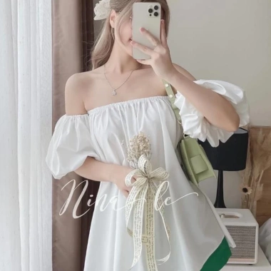Áo trễ vai tay bồng mềm mại, giảm giá 20% chỉ 82.800đ - Loại Đẹp