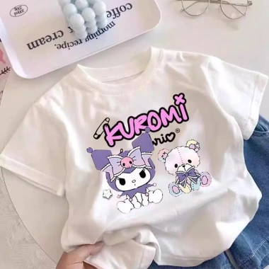 Áo tròn cổ in họa tiết, vải mềm mịn, ngắn tay thời trang, giá 85.999 VND Widen 5 Áo tròn cổ in họa tiết, vải mềm mịn, ngắn tay thời trang, giá 85.999 VND Widen 5