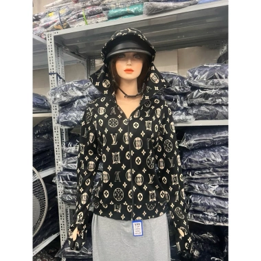Áo Umi 1 Lớp Chống Nắng Dáng Bo Trẻ Trung Size L, Mũ Liền Khẩu Trang, Tay Xỏ Ngón, Chất Hàn Loại 1 - Giá 210.000