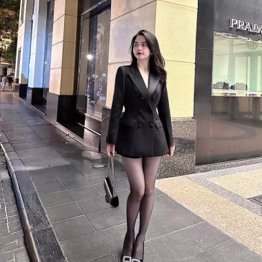 Áo vest basic nữ chất tuyết mưa đen khuy bọc, đệm vai giữ phom - Giá chỉ 385.480₫ - Hori Store 5 Áo vest basic nữ chất tuyết mưa đen khuy bọc, đệm vai giữ phom - Giá chỉ 385.480₫ - Hori Store 5