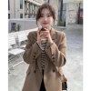Áo vest blazer công sở 2 lớp dài tay đệm vai dày dặn 4 màu cúc chéo Deliz Studio Giá ưu đãi 358.000₫