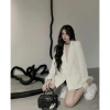Áo Vest Blazer Nữ Dài Tay Lông Cá Sang Chảnh 2 Màu Đen Trắng - Giá 326k 8