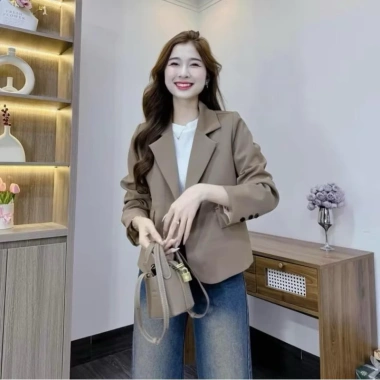 Áo Vest Blazer Suông Dáng Lửng 2 Lớp Túi Thật Tôn Dáng Vải Chéo Xịn Cao Cấp A5 - Giá 255.000 VND 10 Áo Vest Blazer Suông Dáng Lửng 2 Lớp Túi Thật Tôn Dáng Vải Chéo Xịn Cao Cấp A5 - Giá 255.000 VND 10