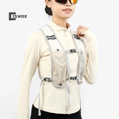 Áo vest chạy bộ CISWGE phản quang nhẹ, thoáng khí, đa túi cho leo núi, giá 231.120 2 Áo vest chạy bộ CISWGE phản quang nhẹ, thoáng khí, đa túi cho leo núi, giá 231.120 2