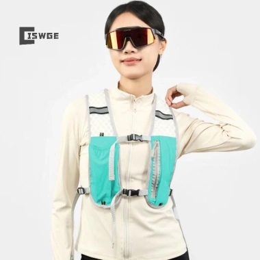 Áo vest chạy bộ CISWGE phản quang nhẹ, thoáng khí, đa túi cho leo núi, giá 231.120