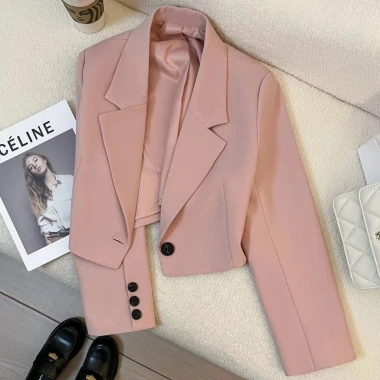 Áo vest croptop đệm vai dáng ngắn, blazer form lửng cho nữ công sở cá tính 8