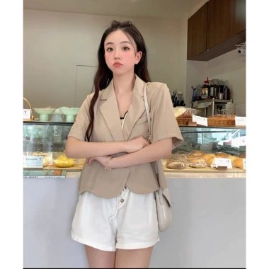 Áo Vest Croptop Nữ Ngắn Tay - Blazer Hàn Quốc Chất Trượt Cao Cấp, Thiết Kế Tay Lỡ Dáng Ngắn 9