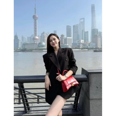 Áo vest dáng xuông Cateline EM Design, cổ vest sang chảnh thanh lịch, giảm giá 22% chỉ 559.000₫ 8