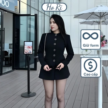 Áo Vest Đen Nữ Cổ Tròn Chiết Eo Đôn Vai Tôn Dáng - Trẻ Trung Thanh Lịch, Giá 439k 2