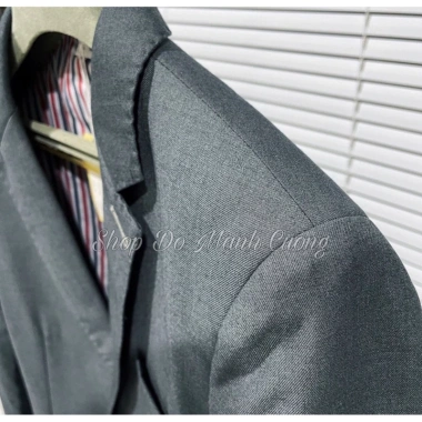 Áo vest formal suit nam nữ loại 1 màu xám trơn, chất lượng cao, thiết kế tinh tế, sang trọng, giảm giá 1.8tr, hàng có sẵn, phù hợp mọi dịp 4 Áo vest formal suit nam nữ loại 1 màu xám trơn, chất lượng cao, thiết kế tinh tế, sang trọng, giảm giá 1.8tr, hàng có sẵn, phù hợp mọi dịp 4