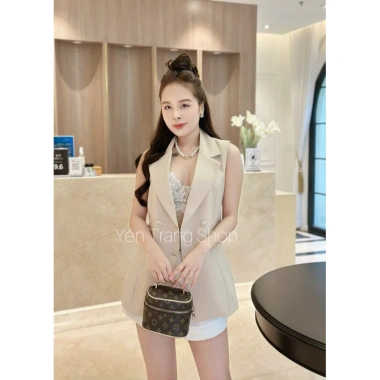 Áo vest ghile phom dài dáng eo thiết kế thời trang, giảm giá 22% chỉ 380.000 VND 10 Áo vest ghile phom dài dáng eo thiết kế thời trang, giảm giá 22% chỉ 380.000 VND 10