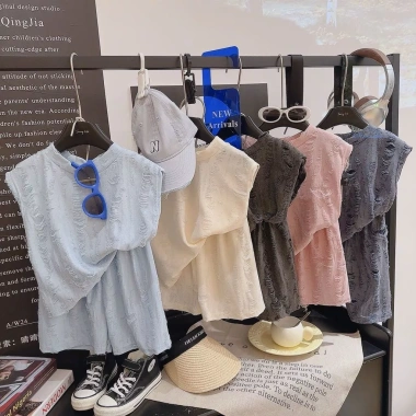 Áo Vest Không Tay Mùa Hè Trẻ Em - Mỏng, Thoáng Khí, Dáng Rộng, Bé Trai & Bé Gái - 328.007 VND