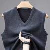 Áo vest len nam mùa thu đông dày cổ V, ấm áp cho trung niên cdWN 8
