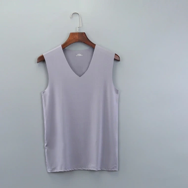 Áo vest nam không đường may lụa băng mùa hè – không tay, vai rộng, cổ V, nhanh khô, màu đơn giản 11 Áo vest nam không đường may lụa băng mùa hè – không tay, vai rộng, cổ V, nhanh khô, màu đơn giản 11