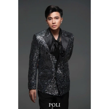 Áo vest nam POLI kim sa lấp lánh sang trọng, giá ưu đãi 1.720.000đ 7 Áo vest nam POLI kim sa lấp lánh sang trọng, giá ưu đãi 1.720.000đ 7