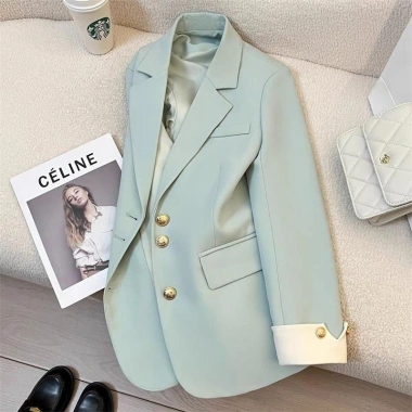 Áo vest nữ dài tay cúc giữa tay phối viền trẻ trung màu trắng giá chỉ 204.996₫