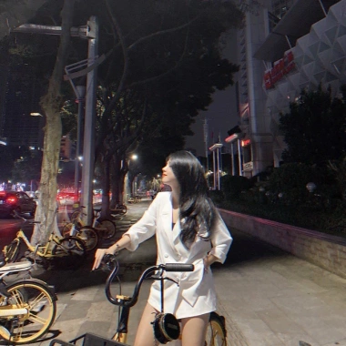 Áo Vest Nữ Dáng Suông Hinstore - Blazer Cúc Bọc 001, Giá Ưu Đãi 215k 10 Áo Vest Nữ Dáng Suông Hinstore - Blazer Cúc Bọc 001, Giá Ưu Đãi 215k 10