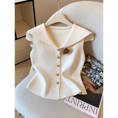 Áo vest nữ kiểu Pháp cổ hải quân không tay họa tiết hoa nhẹ nhàng mùa hè giảm giá 23.3k 3 Áo vest nữ kiểu Pháp cổ hải quân không tay họa tiết hoa nhẹ nhàng mùa hè giảm giá 23.3k 3