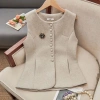 Áo vest nữ xám tinh tế - Thanh lịch, phù hợp áo khoác ngoài, giảm 18% chỉ 375.840 VND 3