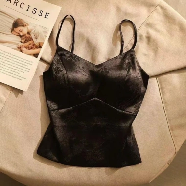 Áo Vest Satin Trung Hoa Spice Girl Mùa Hè Lưng Sling Lót Ngực Mỏng Top Ngắn Giá 99.036₫ 5 Áo Vest Satin Trung Hoa Spice Girl Mùa Hè Lưng Sling Lót Ngực Mỏng Top Ngắn Giá 99.036₫ 5