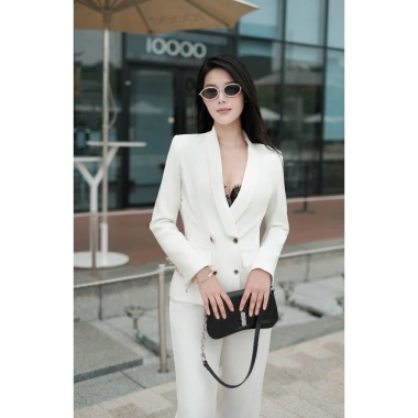 Áo veston phom ôm cổ sam mango trơn, CAROLAN GOLD hiện đại, lót HYD, dễ phối - Giá 590k