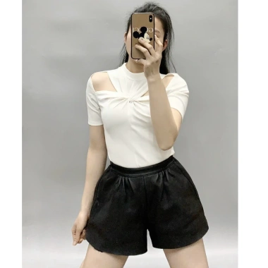 Áo zip xoắn cộc tay thun co giãn - Giá chỉ 69.000đ, phong cách năng động 7 Áo zip xoắn cộc tay thun co giãn - Giá chỉ 69.000đ, phong cách năng động 7