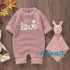 Aqua-baby Áo liền quần chữ thêu hoa dài tay jumpsuit sơ sinh tập đi thời trang