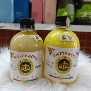Axit béo TNT Toàn LUCKY 450ml – Bóng mềm mượt, giảm pH, khử kiềm, khóa màu, chống xót, chỉ 264.000₫