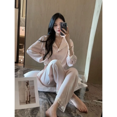 B28 Bộ Ngủ Lụa Dài Tay Tiểu Thư Cúc Ngọc Hồng Phương Linh Cao Cấp - 339.000đ 5