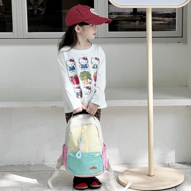 Ba Lô Bé Trai Gái 2.025 Màu Sắc Tương Phản - Lượng 3.28L, Giá 295,798 VND