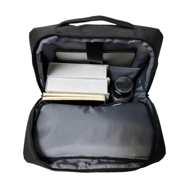 Ba Lô Laptop USB Cao Cấp PRAZA BL174 - Siêu Nhẹ, Bảo Vệ 15.6 inch, Giá 179.000