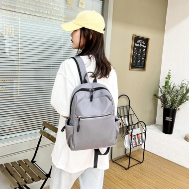 Ba Lô Mini 40cm Đựng Máy Tính Bảng Chống Thấm Nước - Phong Cách Mới 2.023 Giá 240k