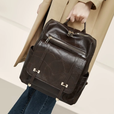 Ba lô nữ FOXER thời trang retro chống nước, dung lượng lớn - Giá ưu đãi 556,200₫